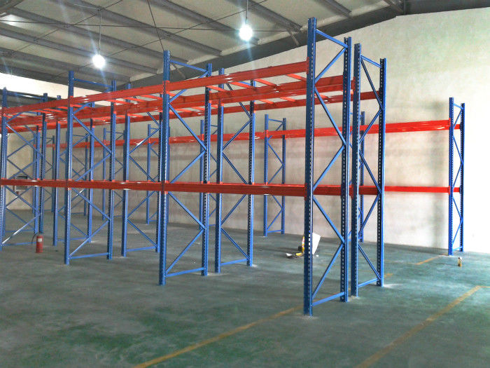 Roll Formed Selective Pallet Racking For Warehouses , Heavy Duty Pallet